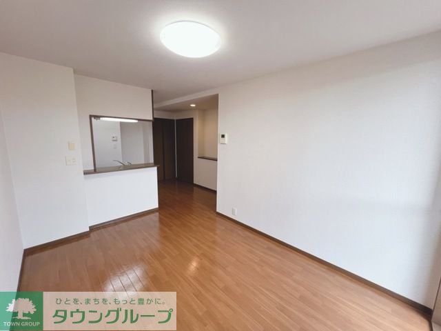 居室・リビング　お問合せはタウンハウジングまで！※現地待合わせ相談可能