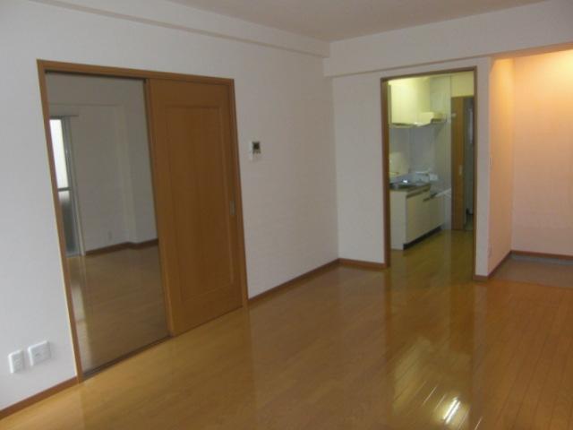 居室・リビング　リビング