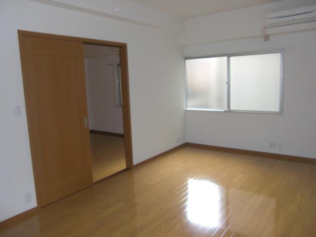 居室・リビング　洋室