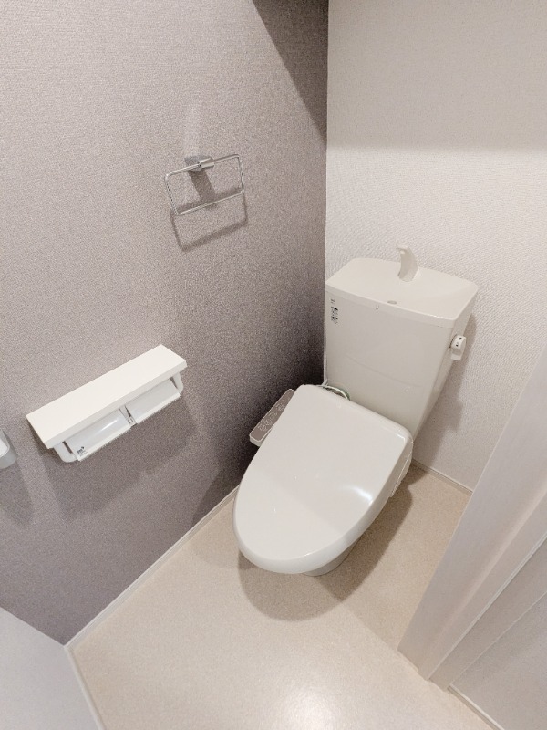 トイレ　図面と現状に相違がある場合には現状を優先