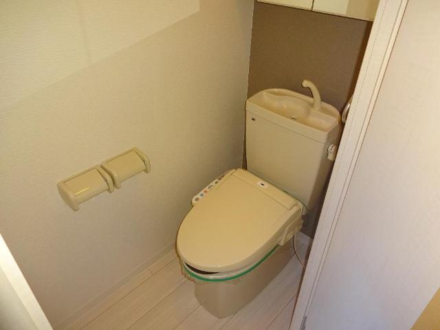 トイレ　シャワー付トイレ