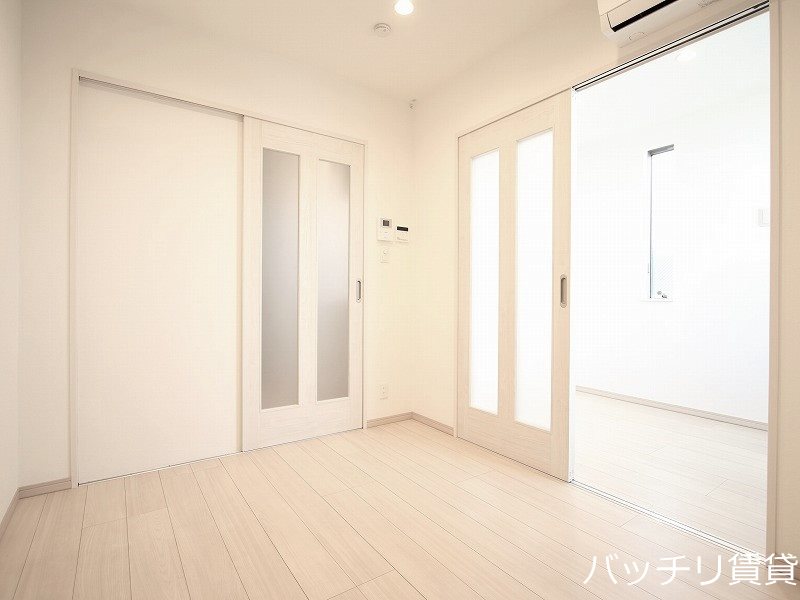 居室・リビング　画像は別号室写真の為、現状を優先いたします。