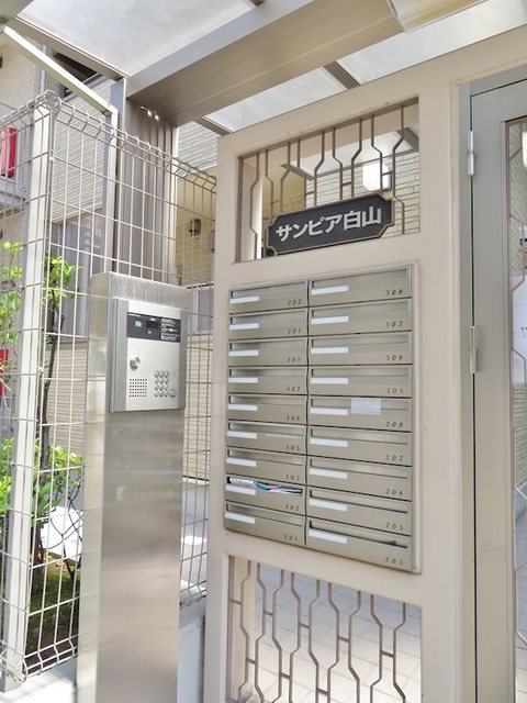 セキュリティ　オートロック完備