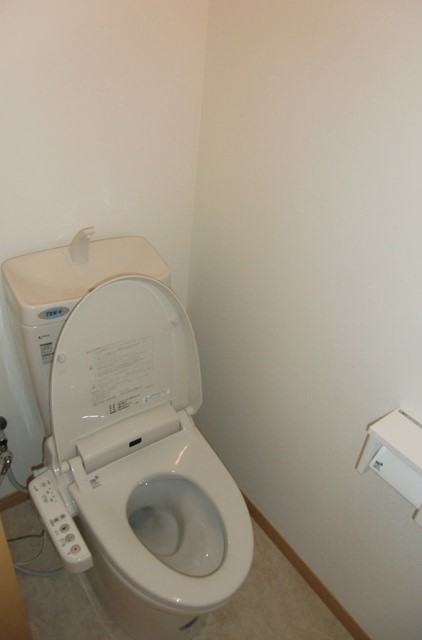 トイレ　シャワートイレ