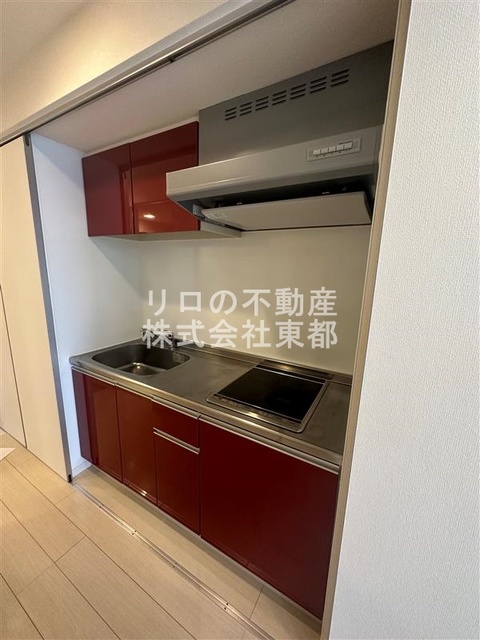 キッチン　火を使わず安心でお掃除も簡単なＩＨコンロです♪