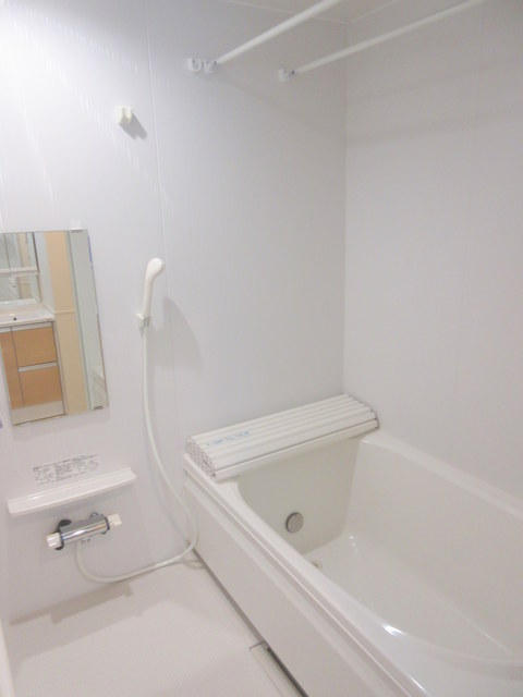 バス・シャワールーム　★追い焚き・乾燥機★