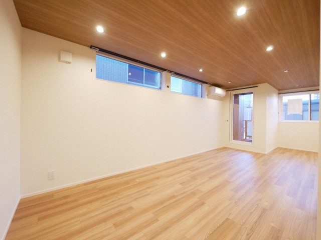 居室・リビング　LDK約20帖の広いお部屋☆