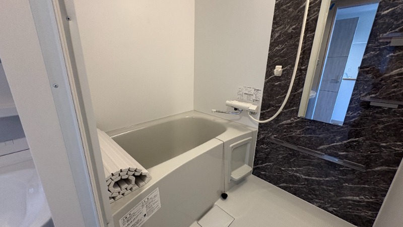 バス・シャワールーム　おしゃれなバスルーム