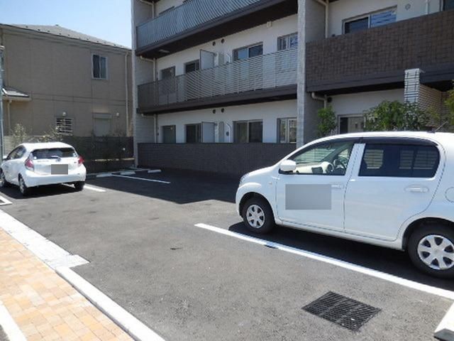 駐車場　★敷地内駐車場★