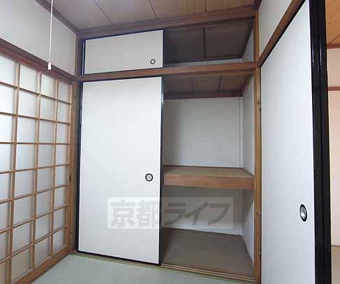 収納　３帖和室の押入です。