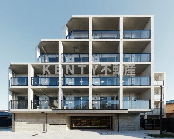 建物外観　外観は落ち着いています