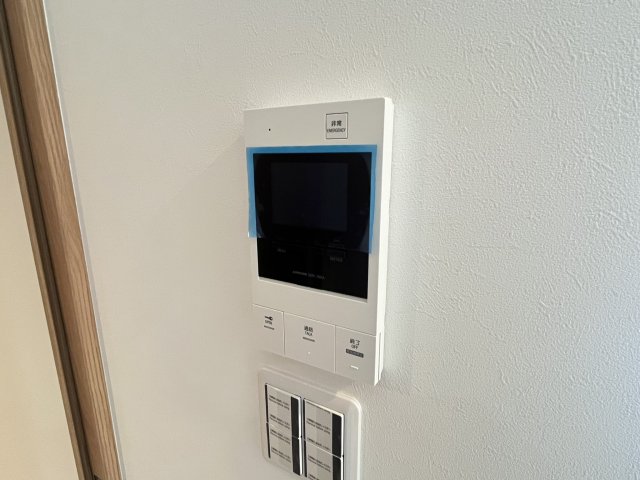 セキュリティ　モニター付きインターホンです