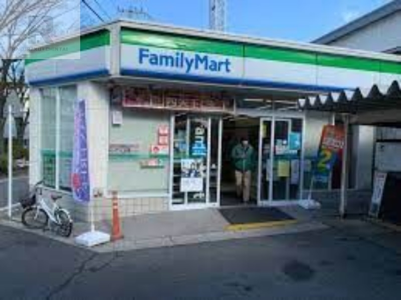 コンビニ　ファミリーマート京阪藤森駅前店（コンビニ）まで425m