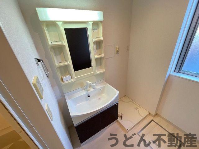 洗面設備　うどん県のお部屋探しはうどん不動産へ うどんちゃんとLINE