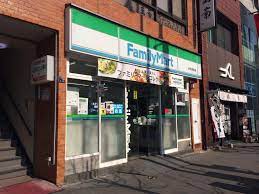 コンビニ　ファミリーマート 水天宮前店（コンビニ）まで117m