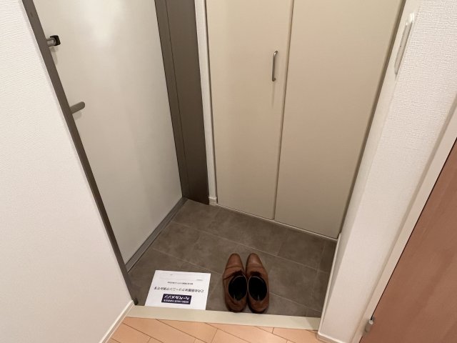 玄関　同建物別室参考写真