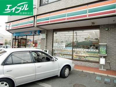 コンビニ　セブンイレブン倉敷中庄駅前店（コンビニ）まで162m