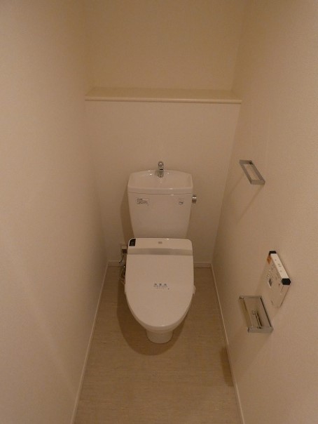 トイレ　別部屋参考写真