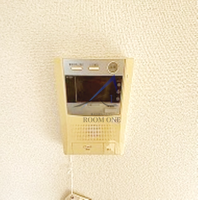 セキュリティ　モニター付きインターホンです。