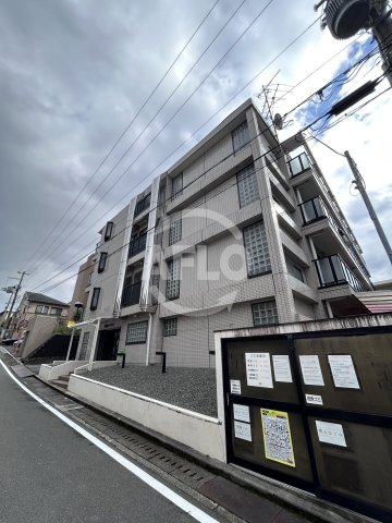 建物外観　江坂ハイツ8　外観