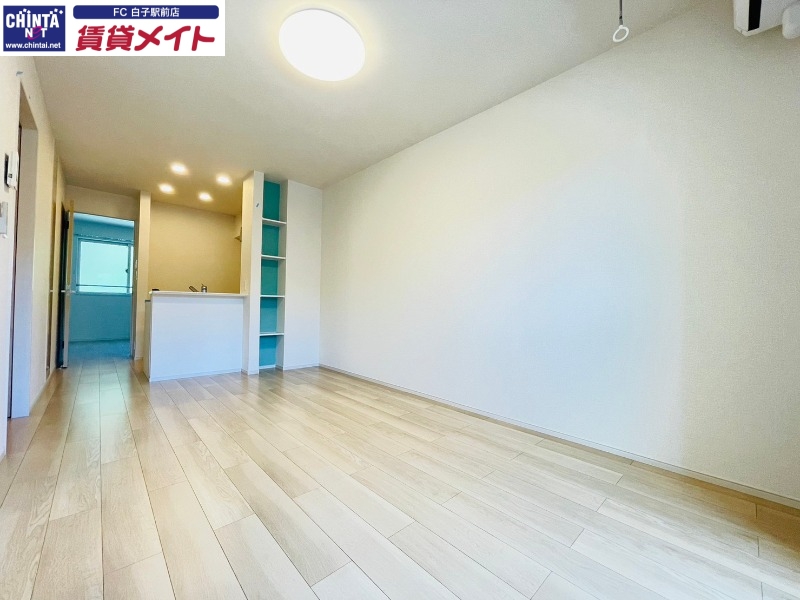居室・リビング　同一タイプ部屋写真
