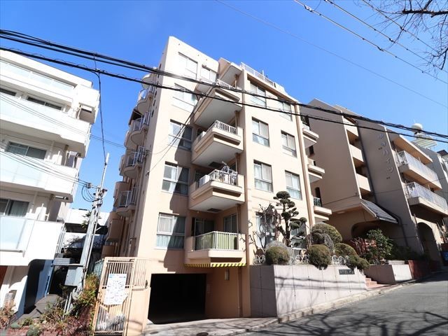 建物外観　お洒落な外観です