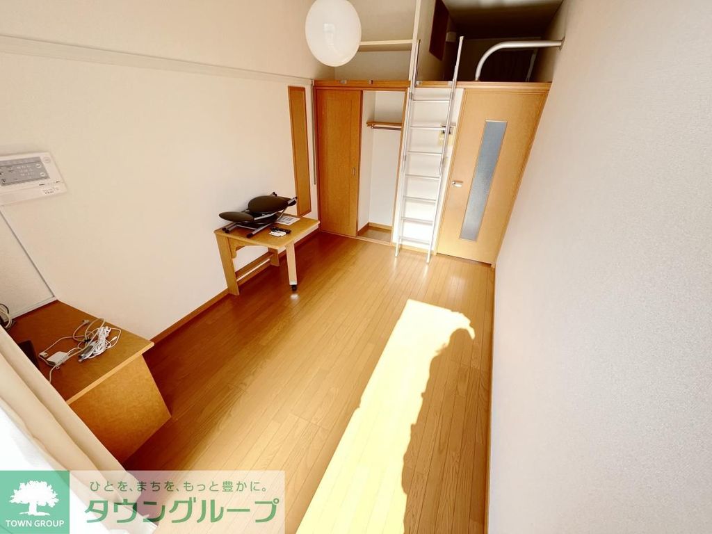 居室・リビング　同タイプの部屋の写真です。
