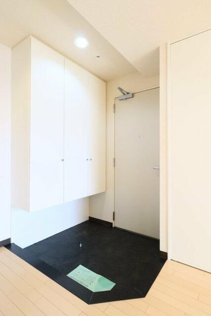 玄関　別タイプ部屋　参考写真です