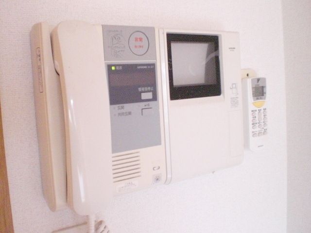 セキュリティ　★ＴＶインターホン付きで安心★