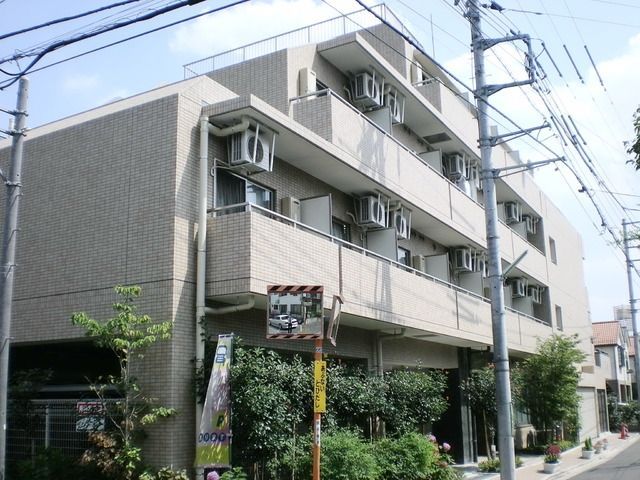 建物外観　★日当たり良好な外観★
