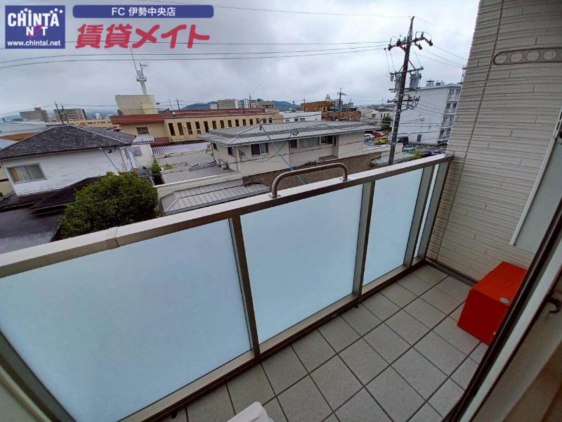 バルコニー　別部屋参考写真です