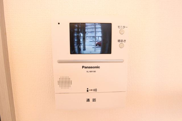 セキュリティ　カラーＴＶモニターフォンです