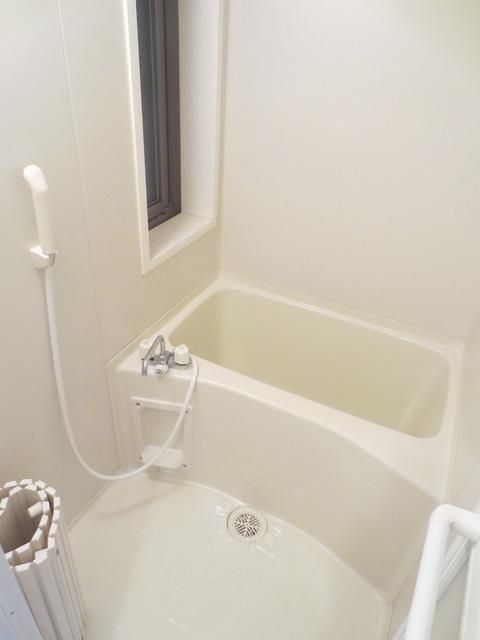 バス・シャワールーム　お部屋探しは株式会社　タウンハウジング　までお気軽にお問合…
