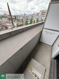 バルコニー　バルコニー