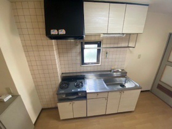 キッチン　※別部屋の写真です