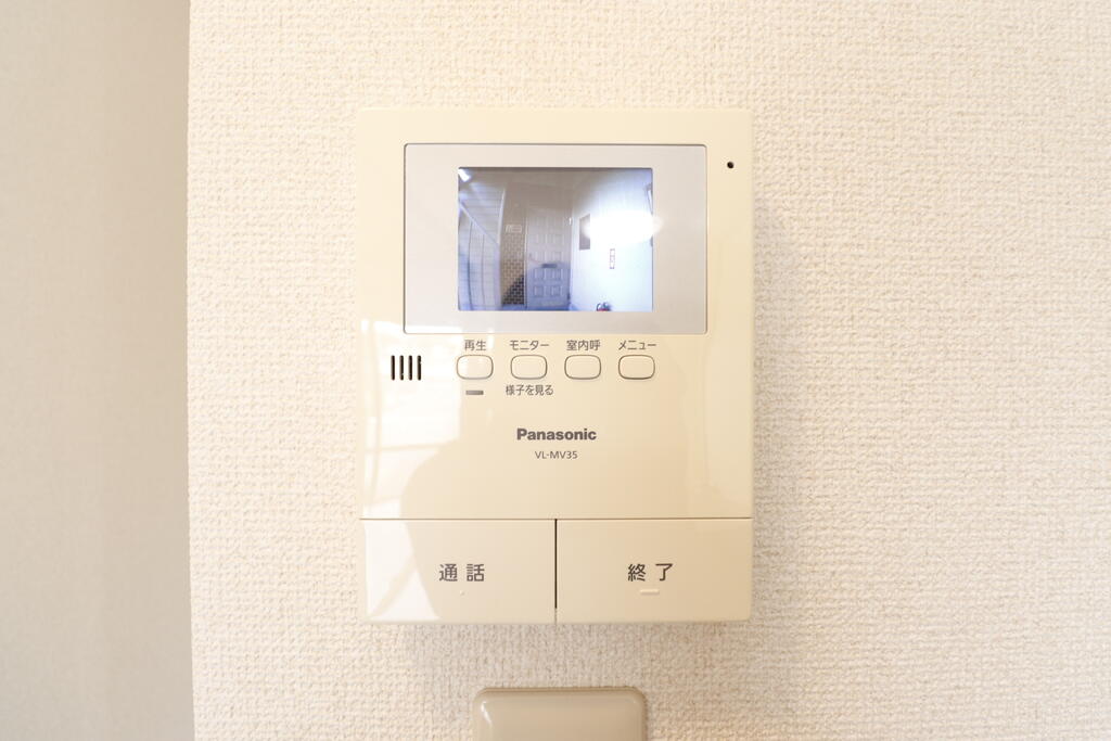 セキュリティ　モニター付きインターホンです♪