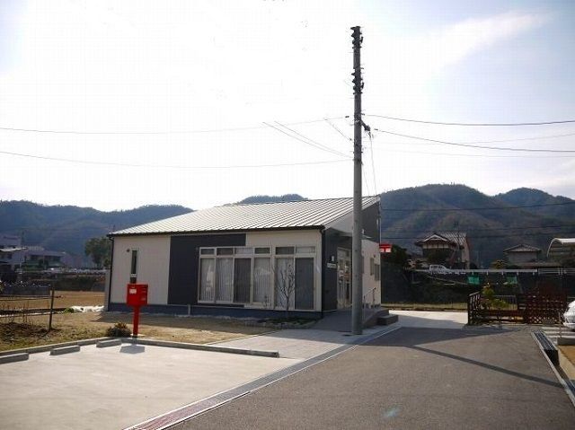 郵便局　安芸船木簡易郵便局（郵便局）まで700m
