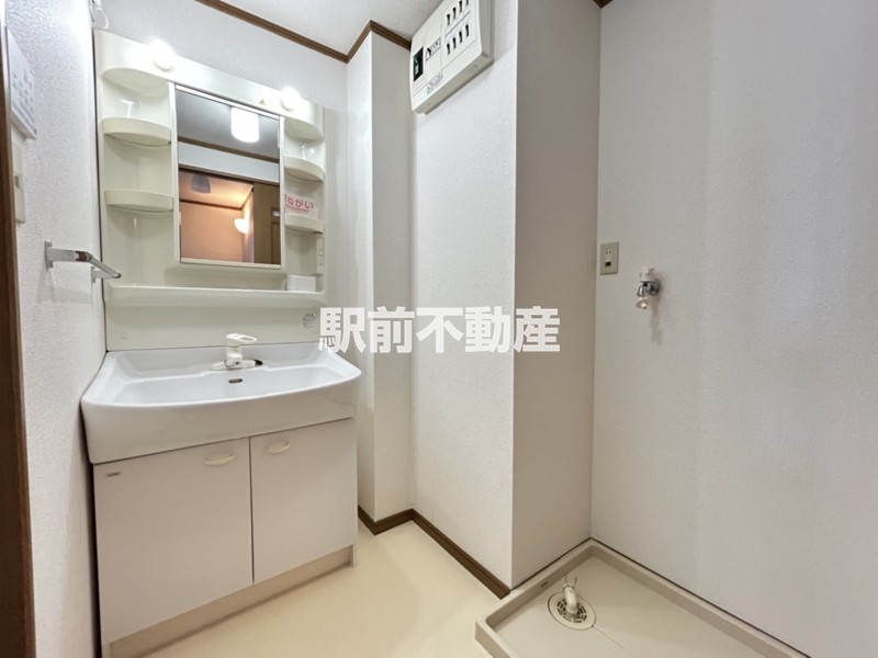 洗面設備　使い易い洗髪洗面台！