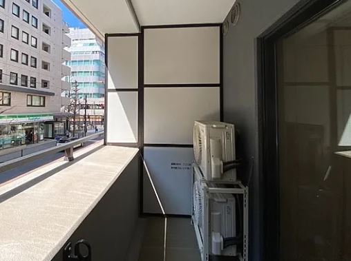 バルコニー　広々としたバルコニーです