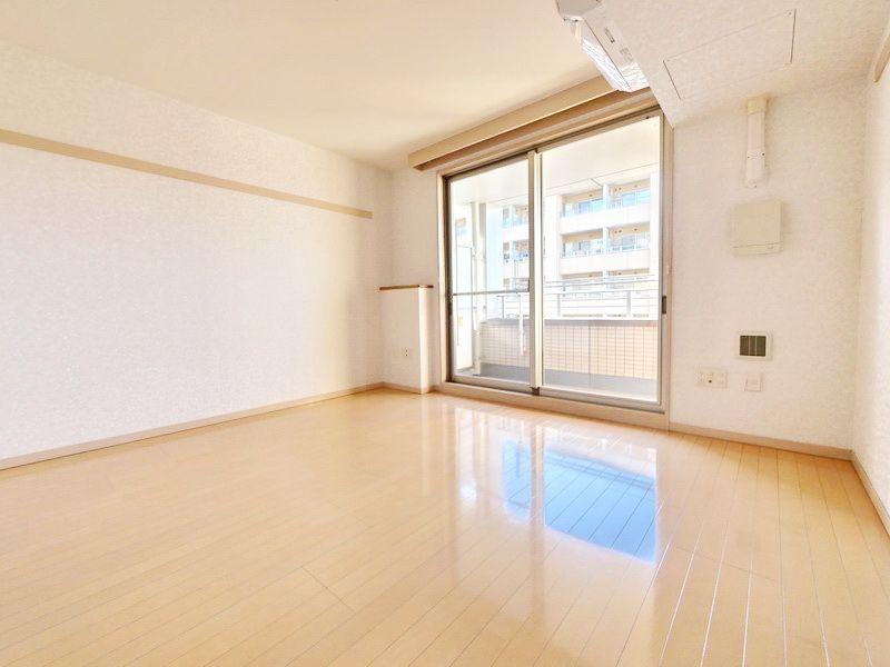 居室・リビング　★お部屋探しはタウンハウジング稲田堤店まで★