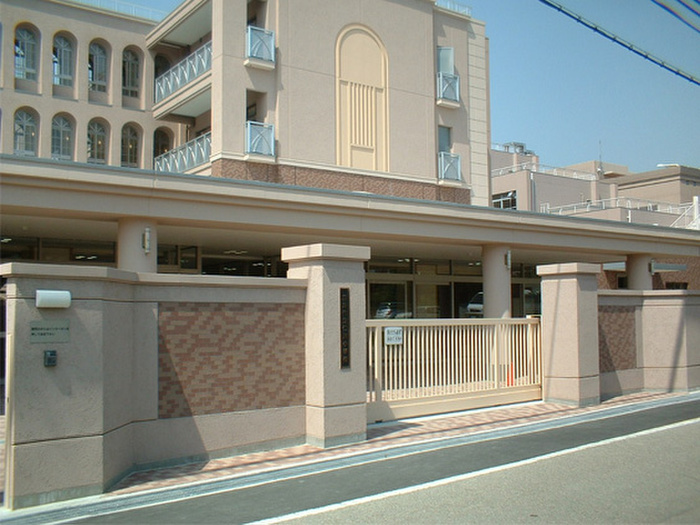 小学校　仁川小学校（小学校）まで470m