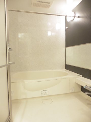 バス・シャワールーム　バス※別部屋参考写真