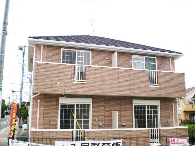 建物外観　☆南向き♪1フロア2世帯☆