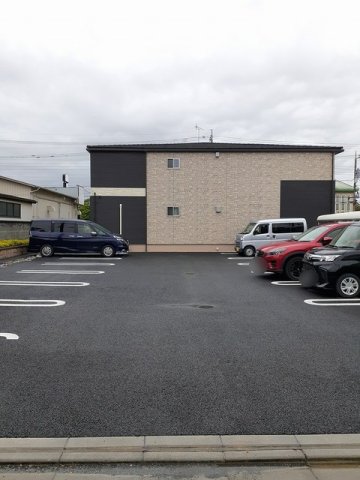 駐車場　駐車スペースもあります