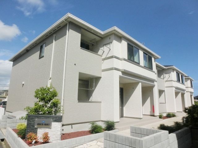 建物外観　2019年完成の築浅
