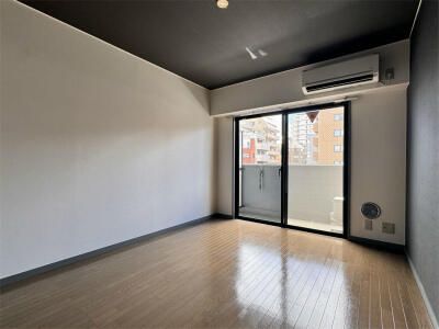 居室・リビング　使いやすい居間です