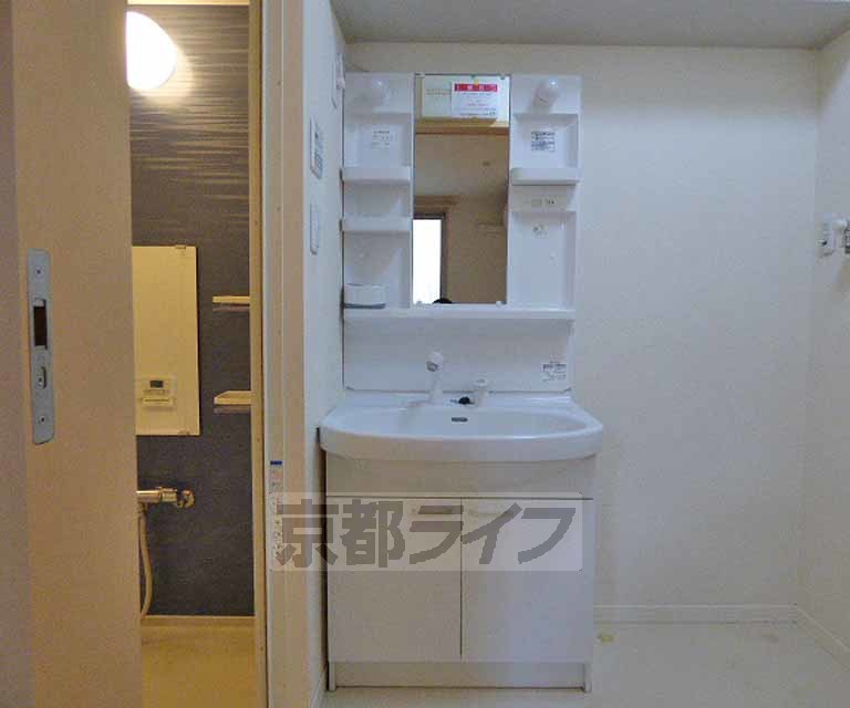 洗面設備　洗面所です。