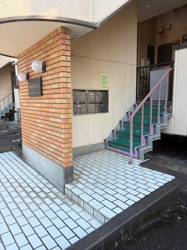 エントランス　建物入口