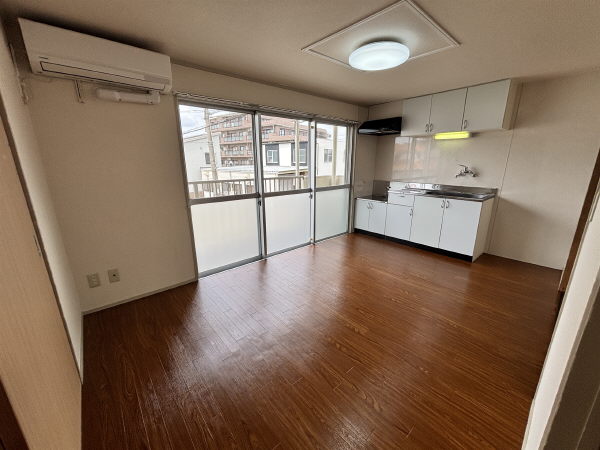 居室・リビング　エアコン１基有り