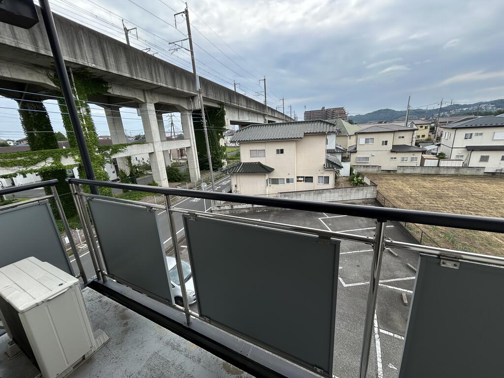 バルコニー　明るいお部屋です！